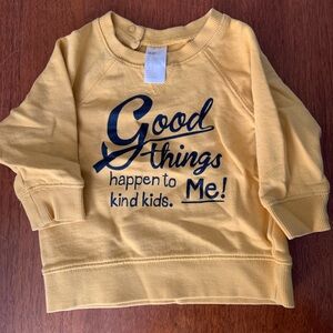 🍓3/$10 H&M Yellow Graphic Sweatshirt size 6-9m